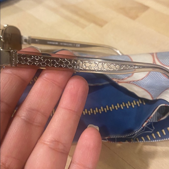 Authentic Coach sunglasses - Picture 4 of 4